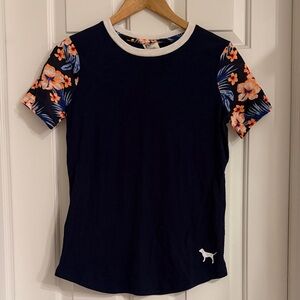 Victoria’s Secret Pink Hawaiian Floral Shirt Sleeve Navy Women's Top XS Xsmall